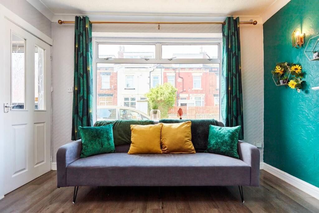 *Little Haven In Leeds* ¤Private Parking¤ Ensuite リーズ エクステリア 写真